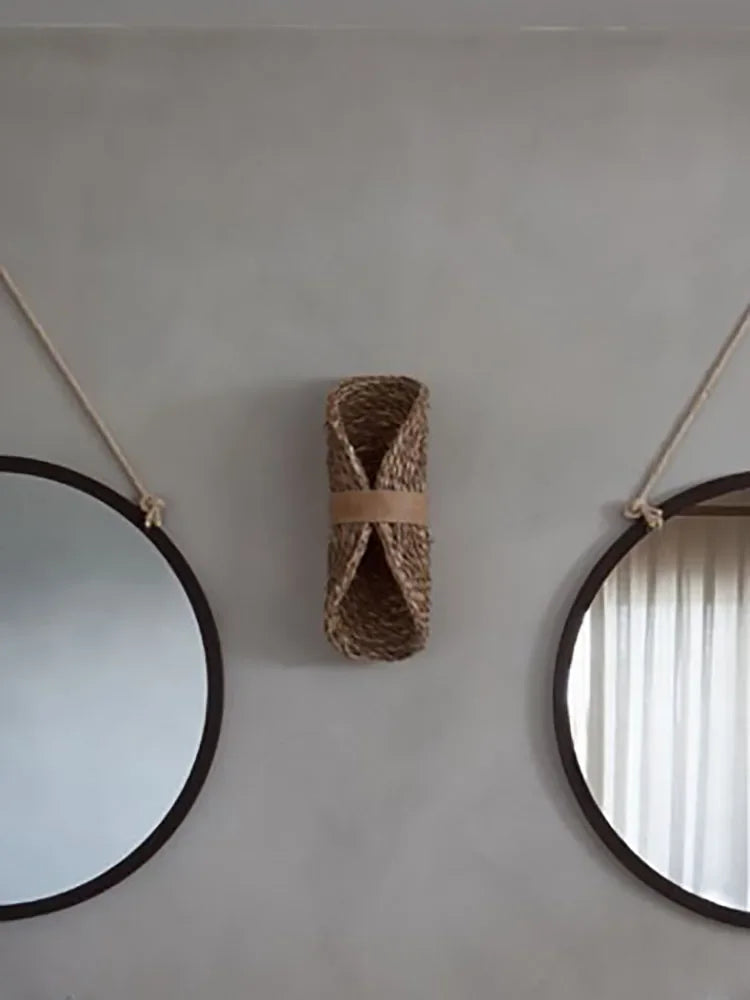 Natural wicker and wood design of the Wabi-Sabi wall lamp 